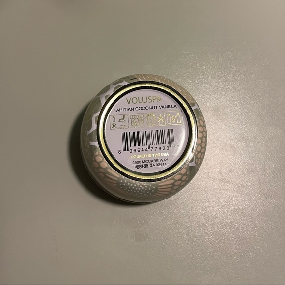 NEW- 0.9 oz/ 25.5 g Voluspa Tahitian Coconut Vanilla Mini Candle - Picture 5 of 6